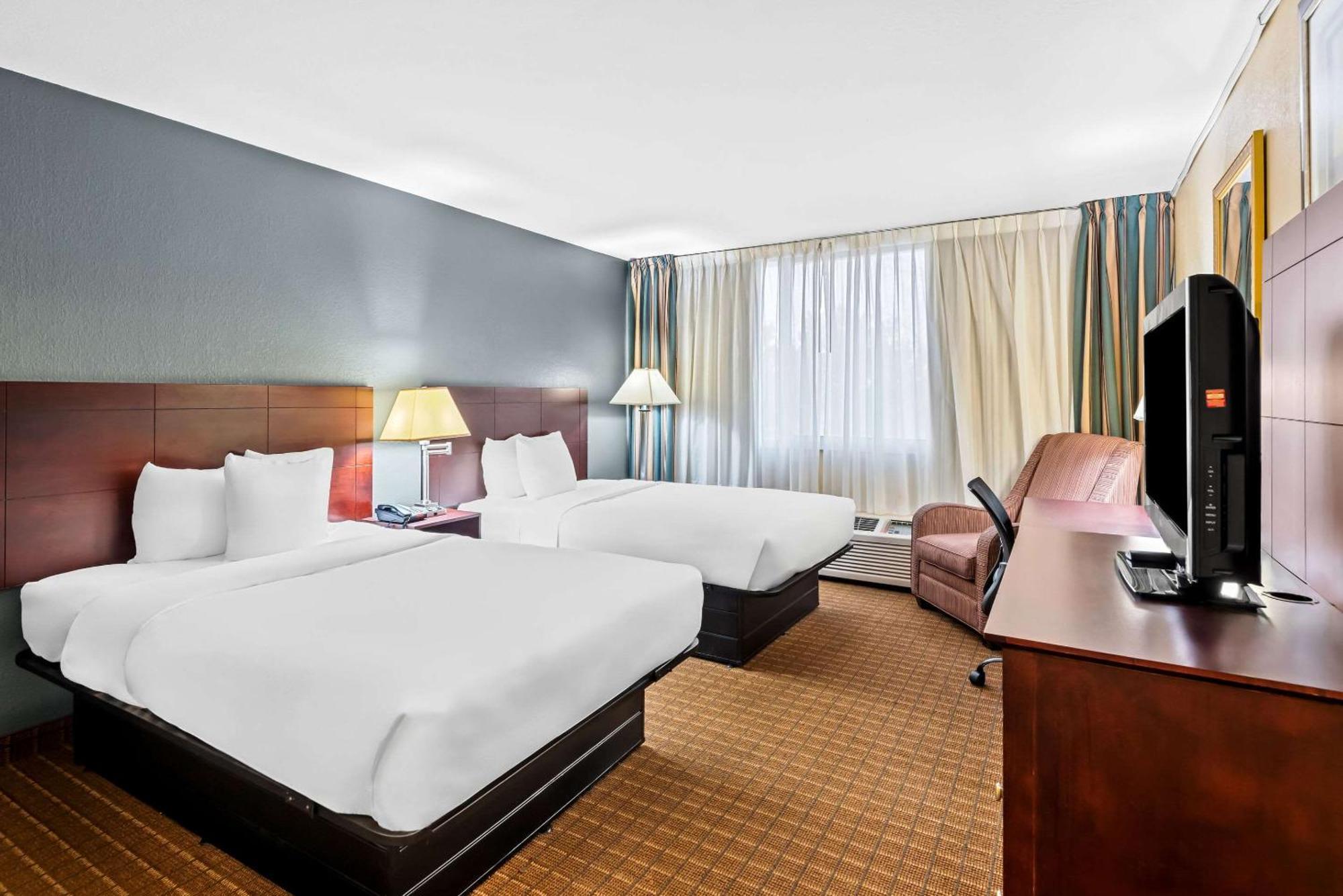 Quality Inn フォート・ドッジ エクステリア 写真