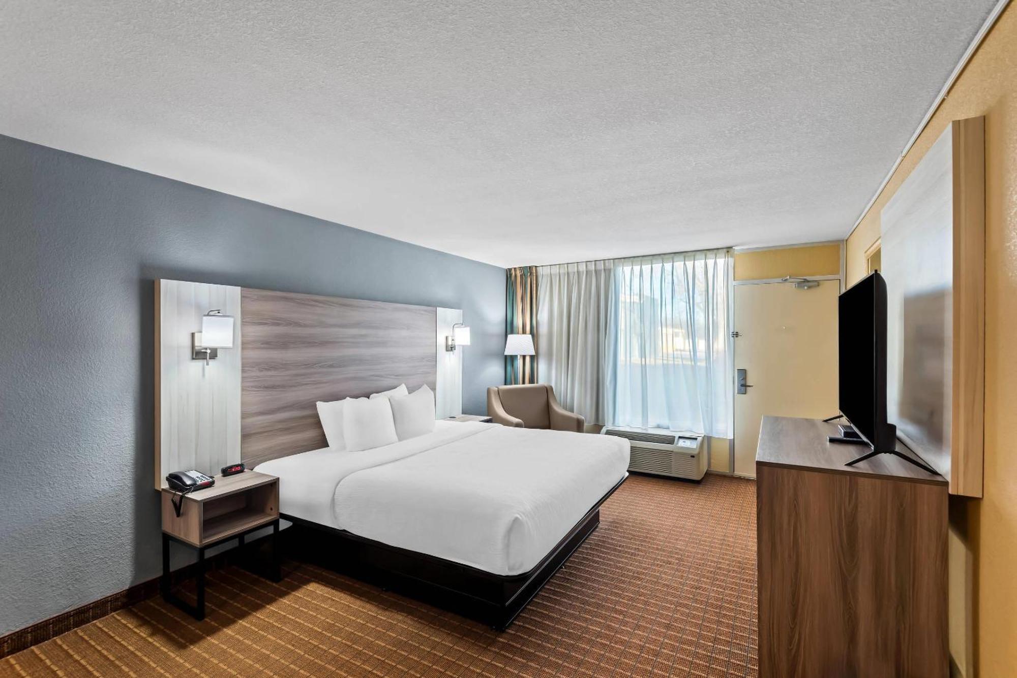 Quality Inn フォート・ドッジ エクステリア 写真